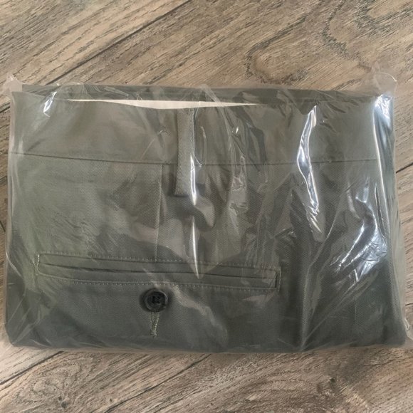 NWT LANDS' END MEN'S TAILORED FIT NO IRON CHINO PANTS VINTAGE BAYLEAF 37 - Picture 5 of 5